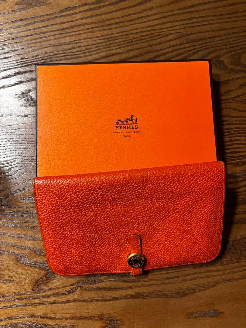 HERMES 財布　ドゴン