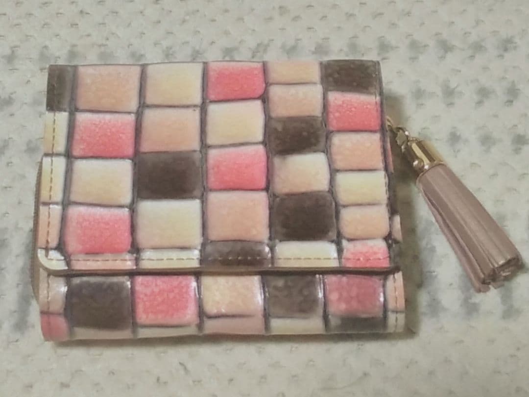 極美品　ATAO　アタオ　ワルツヴィトロ　三つ折り財布　財布　折り財布