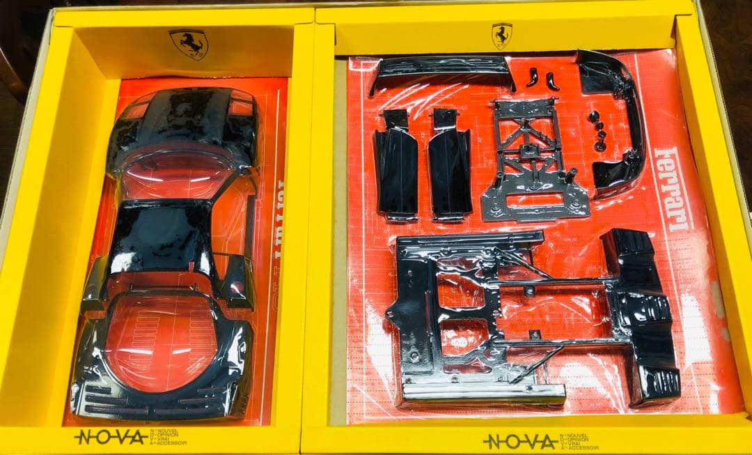 フジミ　Ferrari F40 1/12 ダイキャストモデル NOVA ブラック