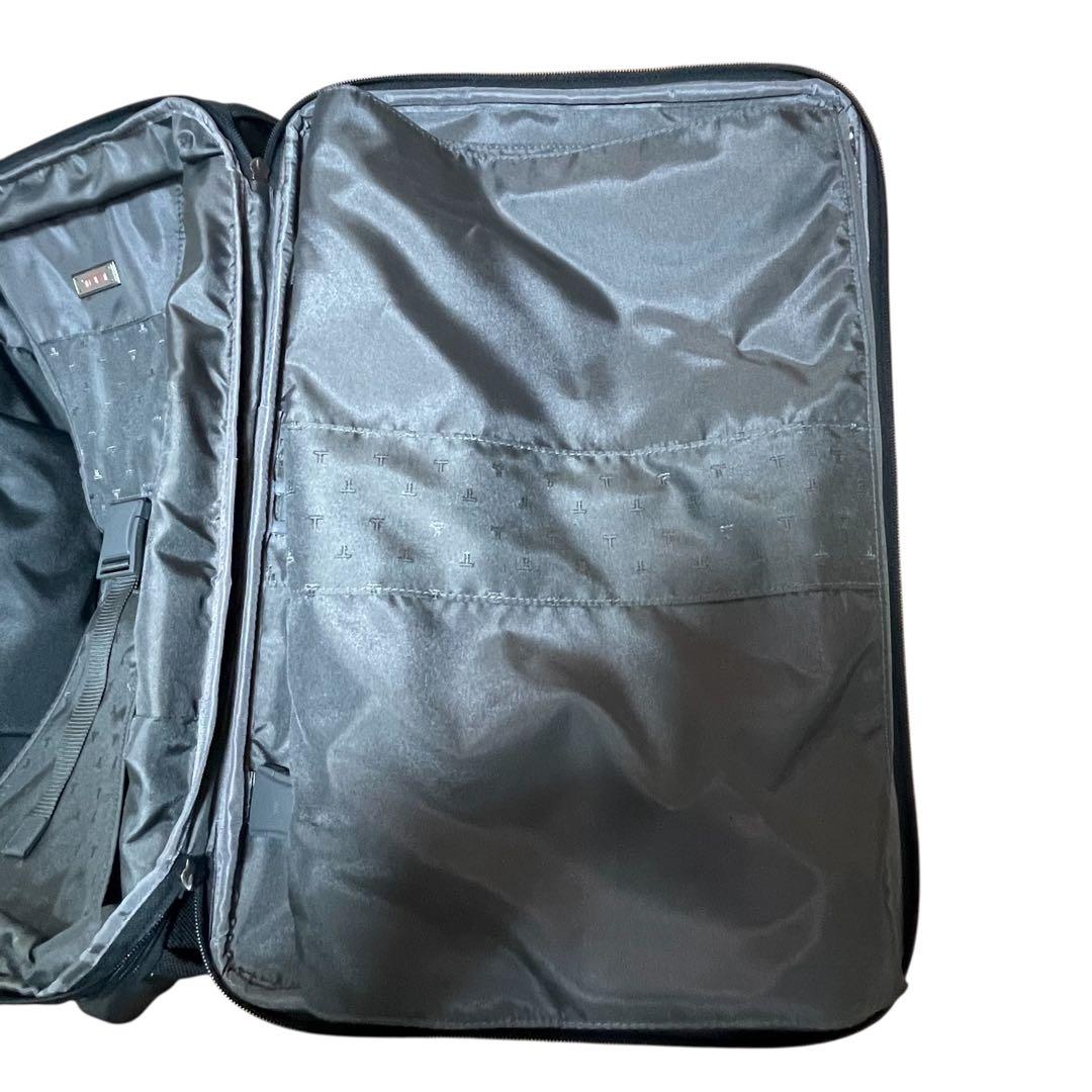 TUMIトゥミ アルファ キャリーケース ブラック 二輪 22020D4