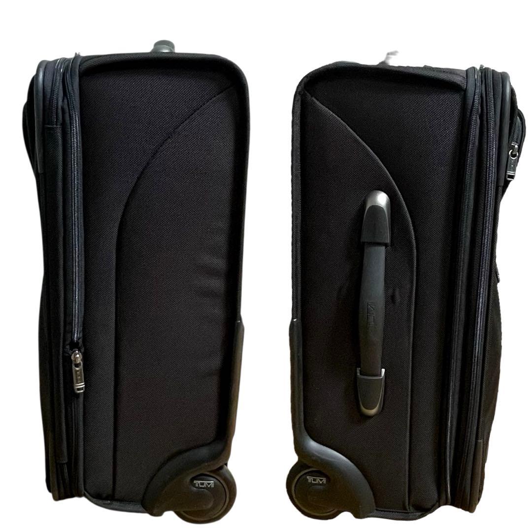 TUMIトゥミ アルファ キャリーケース ブラック 二輪 22020D4
