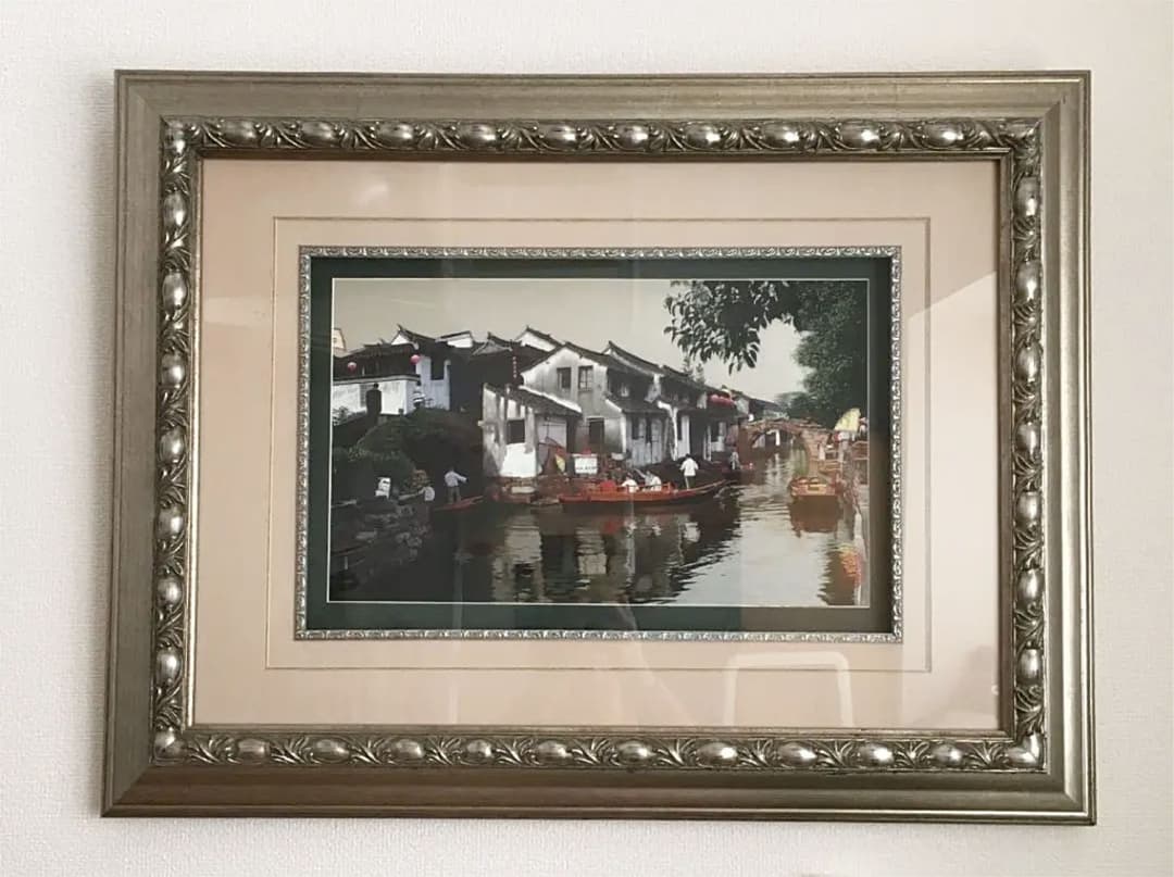 刺繍絵画　江南水郷　サイズ約72×55cm  刺繍絵画工房パンフレット掲載作品