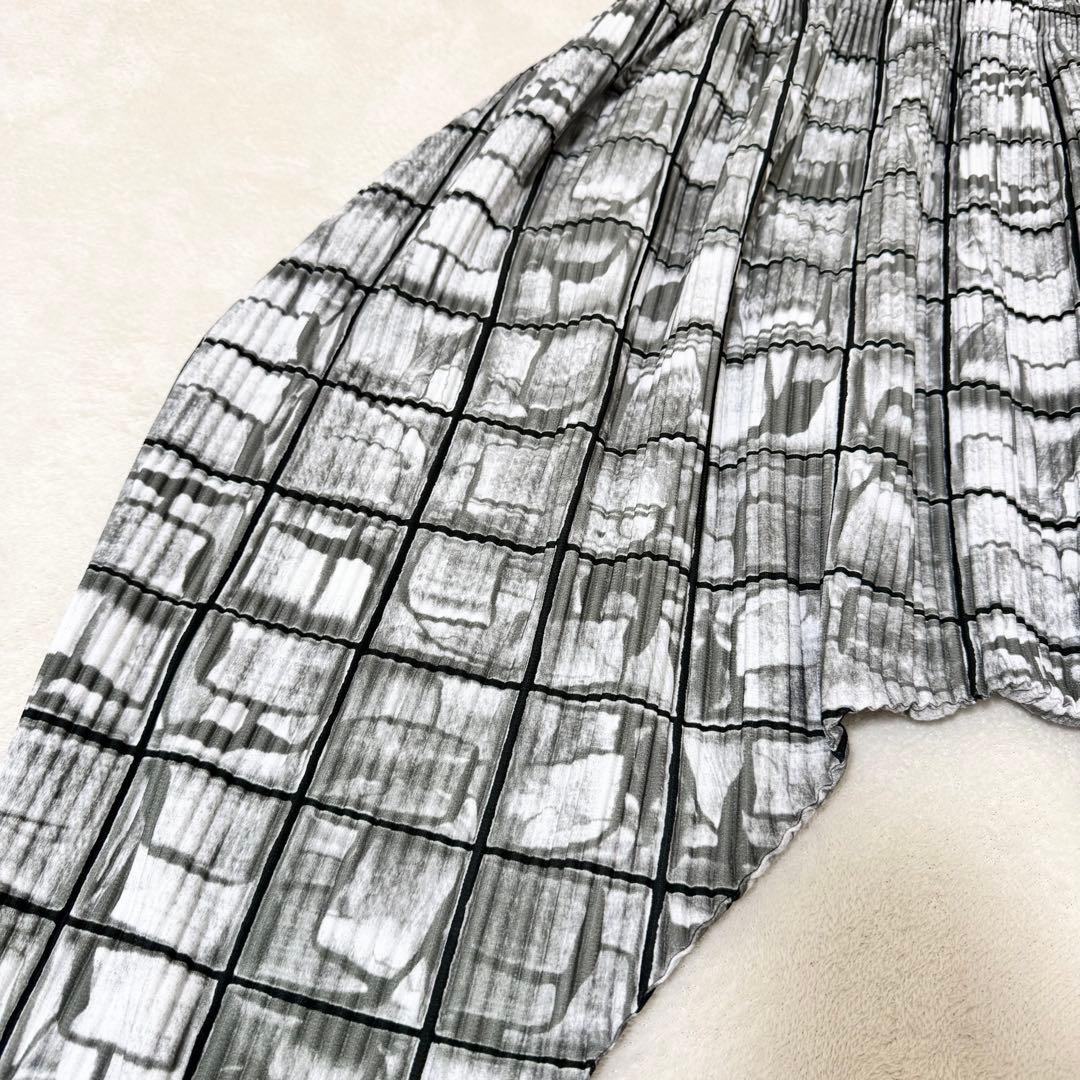 極美品✨HOMME PLISSE 総柄　プリーツ　サルエルパンツ　グレー