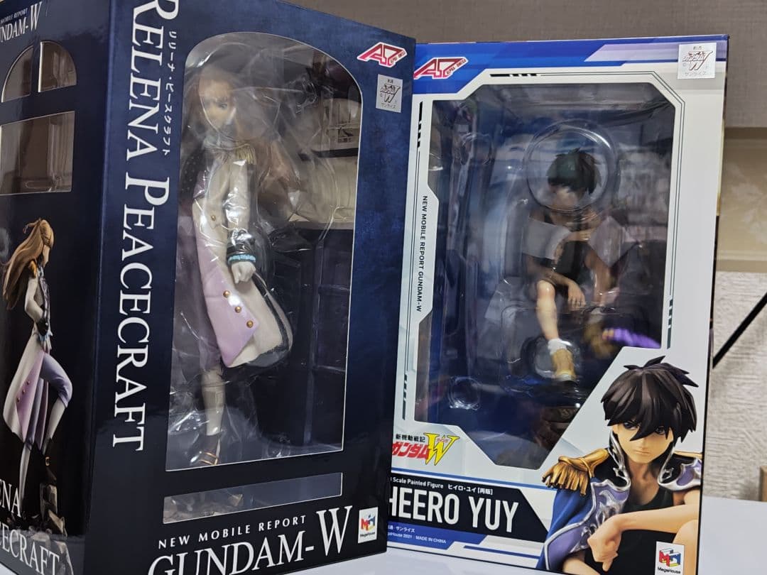 メガハウス　ガンダムW 　リリーナ　ヒイロ　フィギュア　アルファオメガ