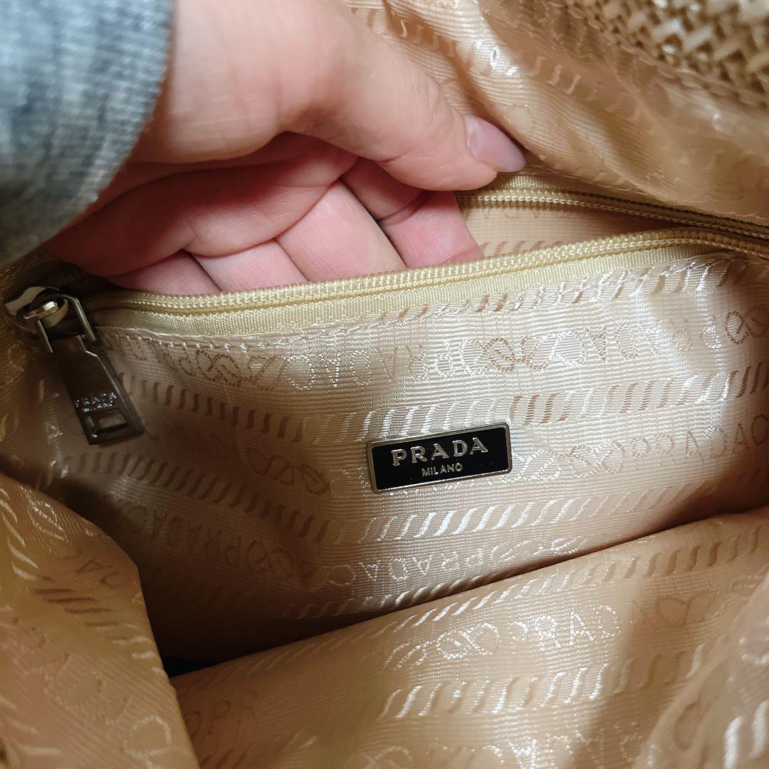 PRADAノベルティトート