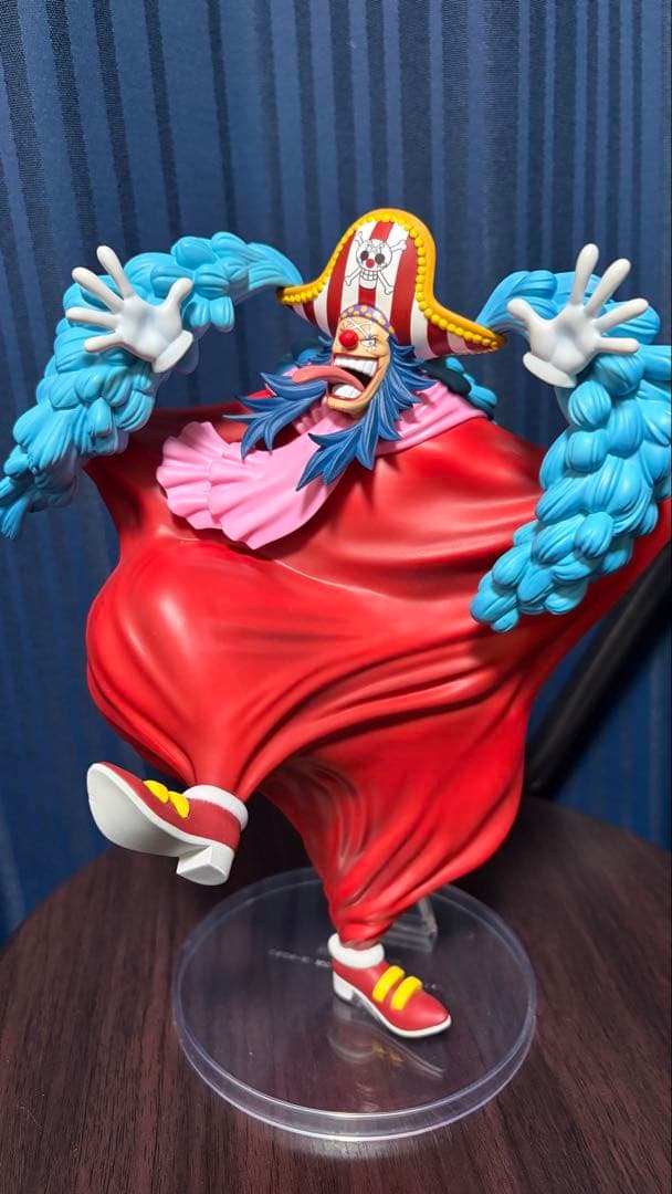 ワンピース　フィギュア　新四皇 ルフィ、黒ひげ、赤髪、バギー　開封済
