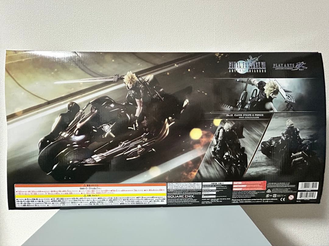 PLAY ARTS改 FF7AC クラウド・ストライフ&フェンリル