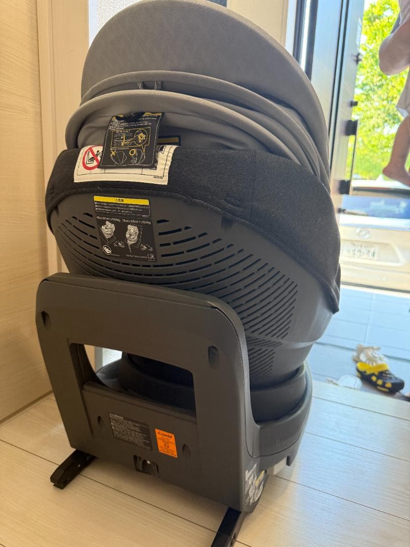 Combi コンビ チャイルドシート キッズシート