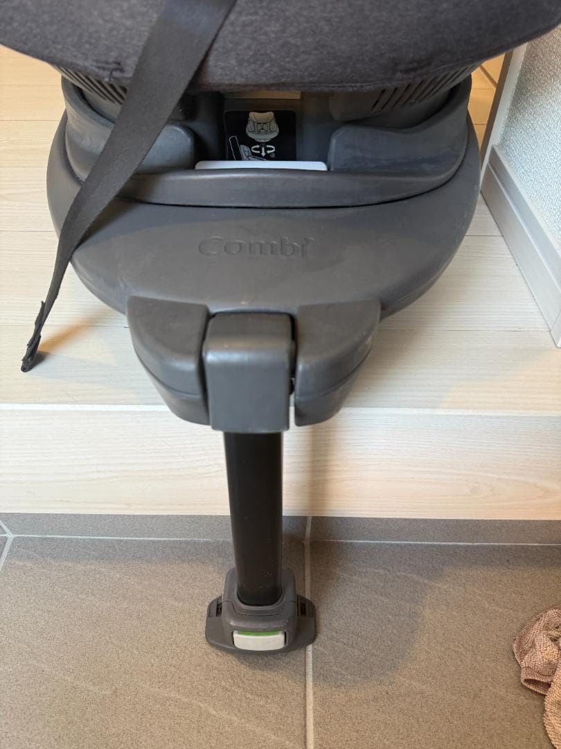Combi コンビ チャイルドシート キッズシート