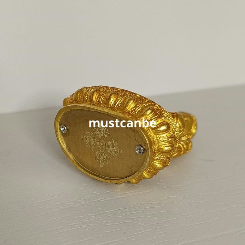 鎏金阿弥陀仏坐像