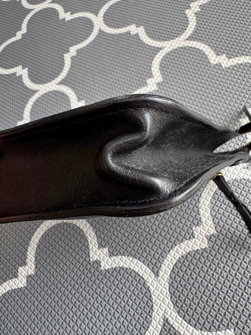 【美品】イルビゾンテ IL BISONTE ショルダーバッグ ロゴ型押し 本革