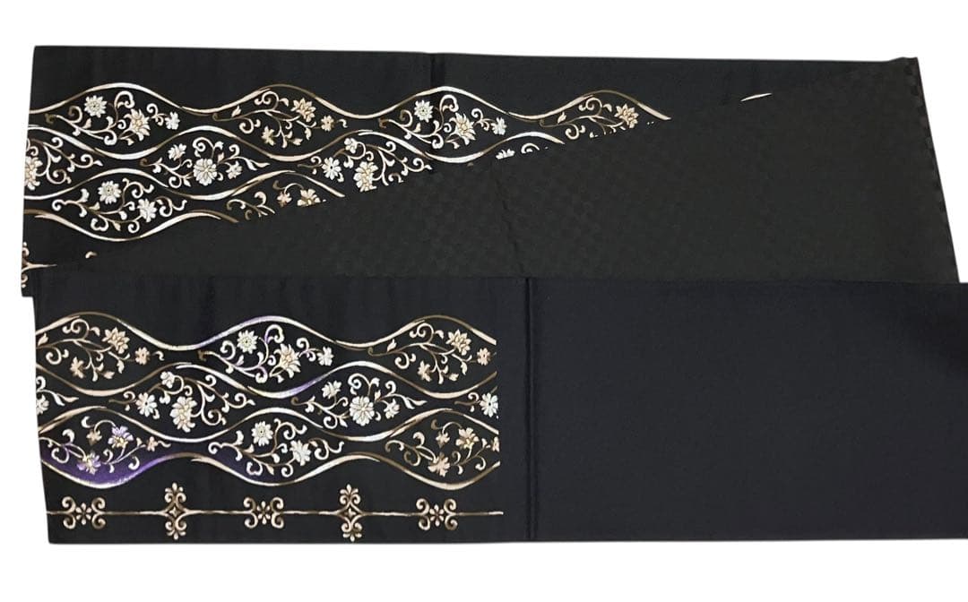 袋帯 六通柄 正絹 立涌風の花唐草文 葡萄の地紋 未使用 イ6513