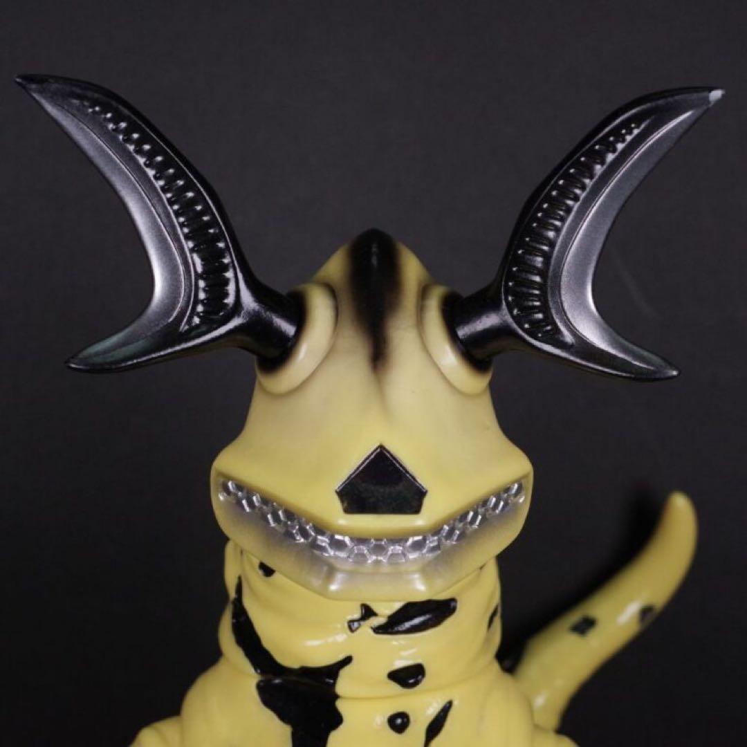 【新品未開封】Planet-X プラネットエックス エレキング(幼体付き)ソフビ