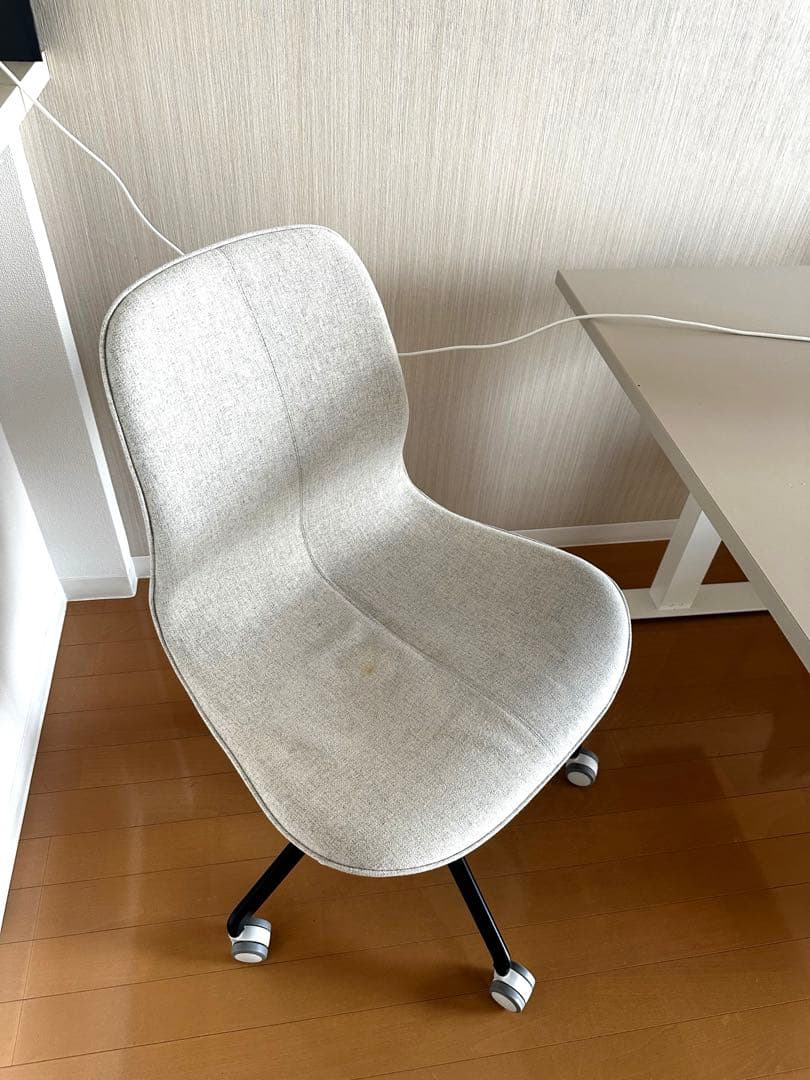 IKEA 昇降テーブル　トロッテン　オフィス　デスク　デスクチェア　ゲーミング