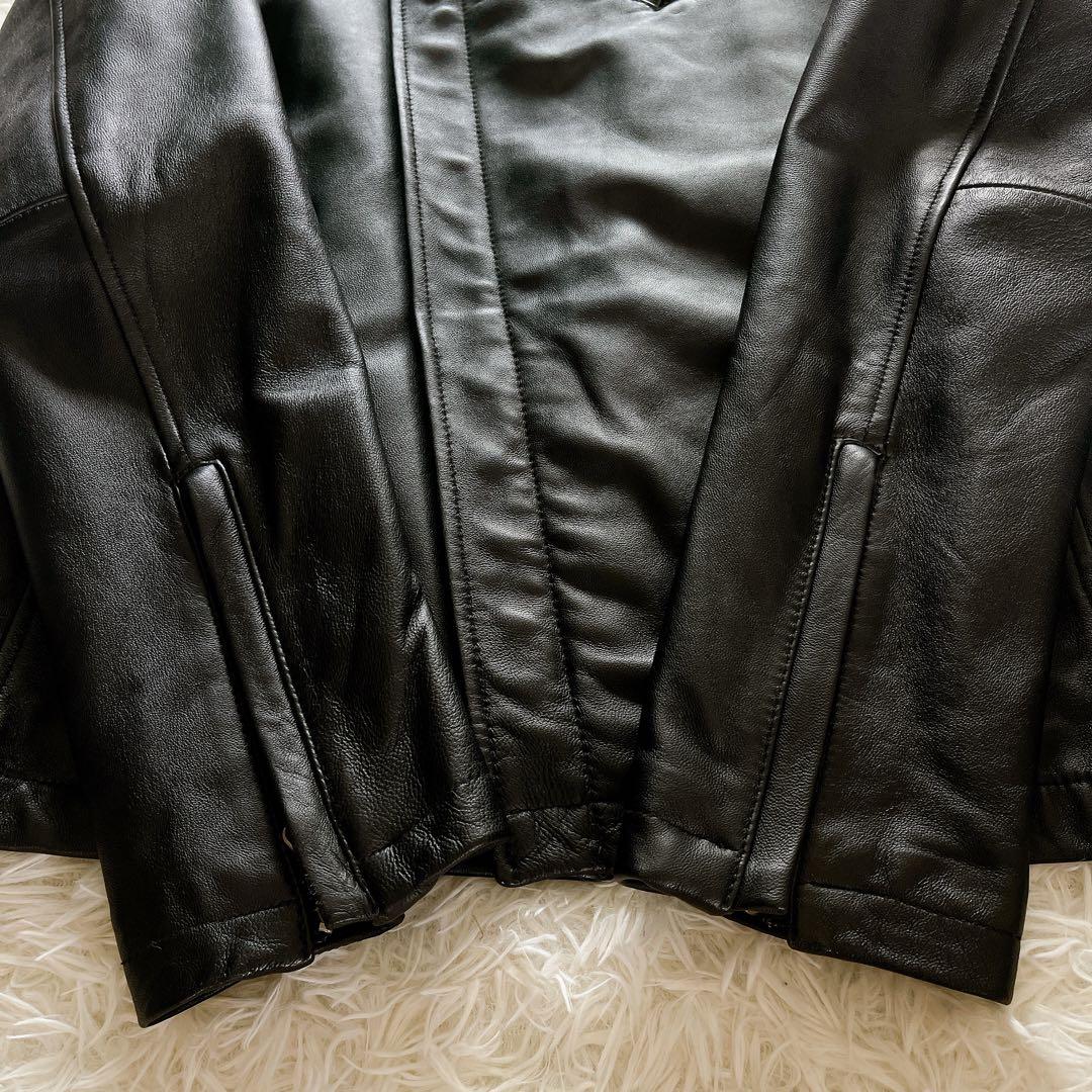 【キャサリンハムネットロンドン】シングルライダース フード 羊革 黒 XL