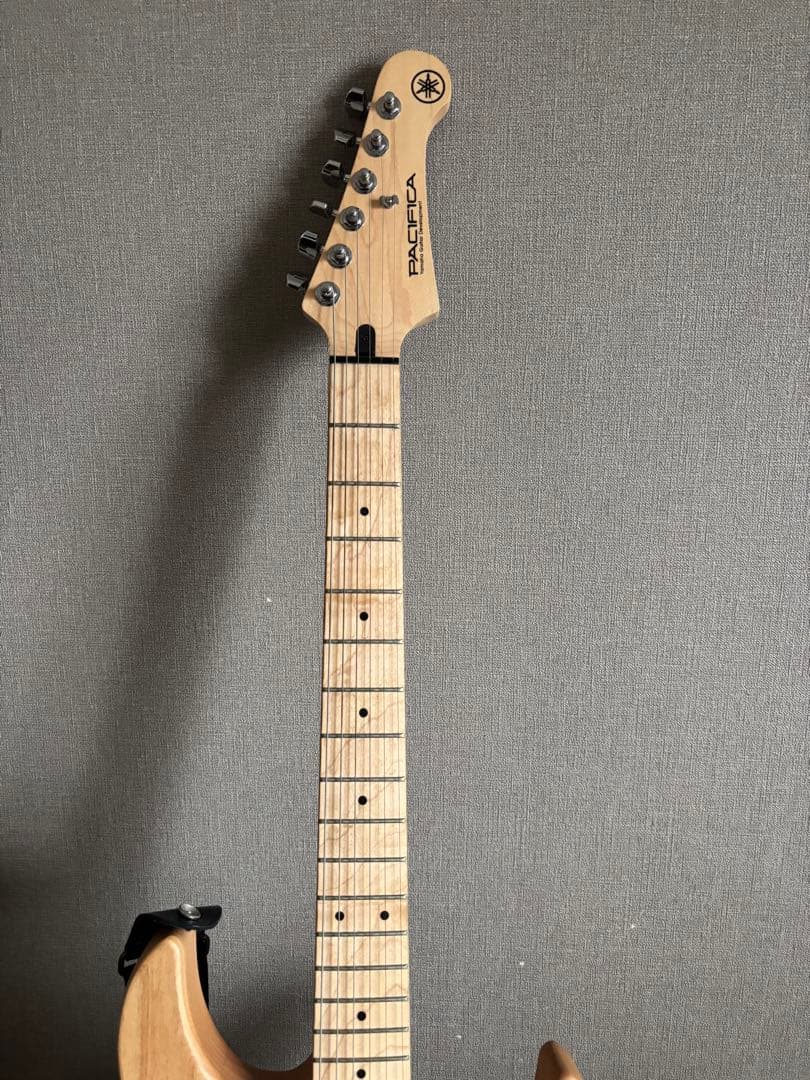 ギター PACIFICA PAC 112V