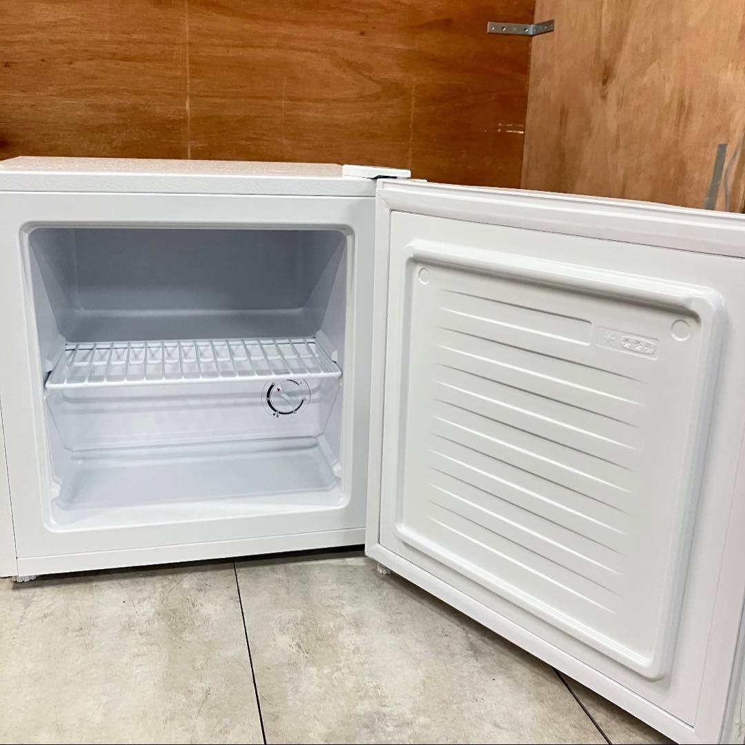 一都三県限定　配送設置無料　冷凍庫　1ドア　A-Stage 2024年製　31L