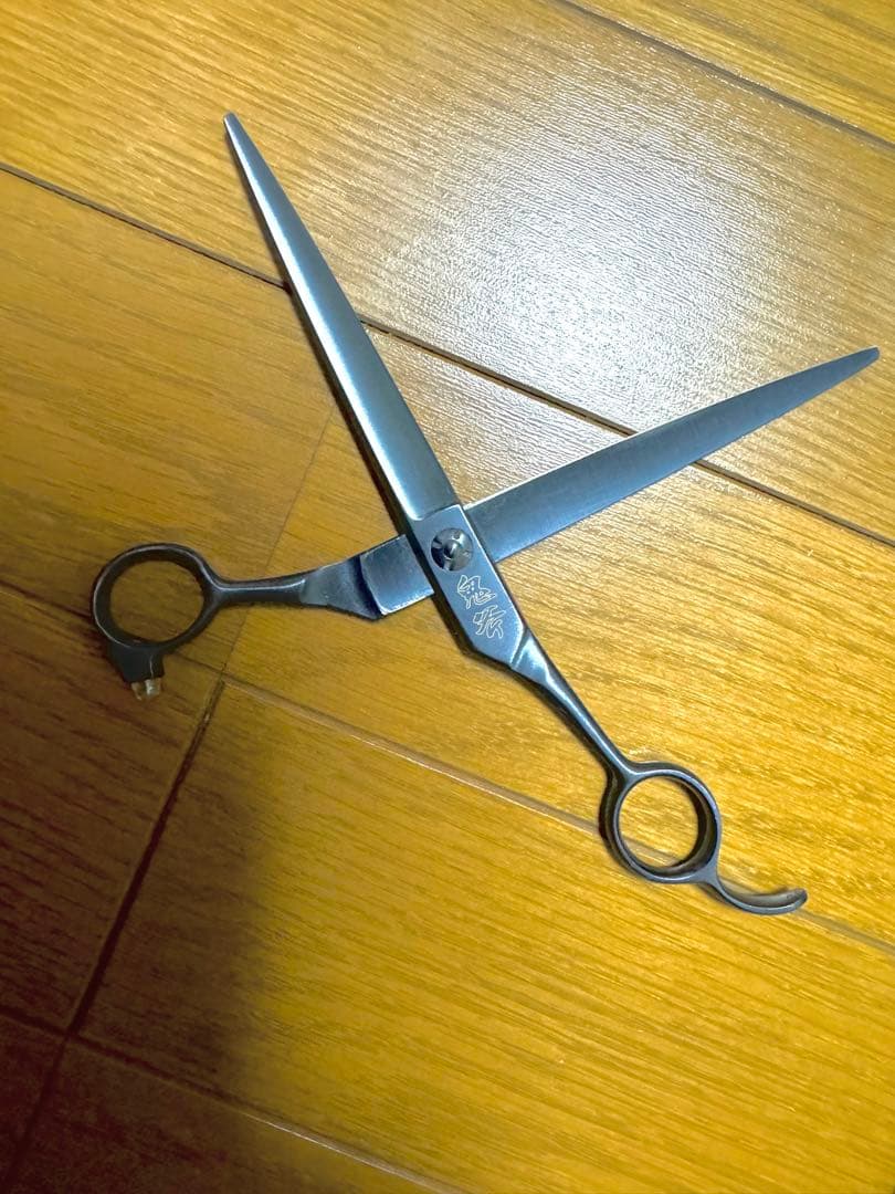 TAA 鬼斧　チタンシザー　7インチ　ブラックシザー