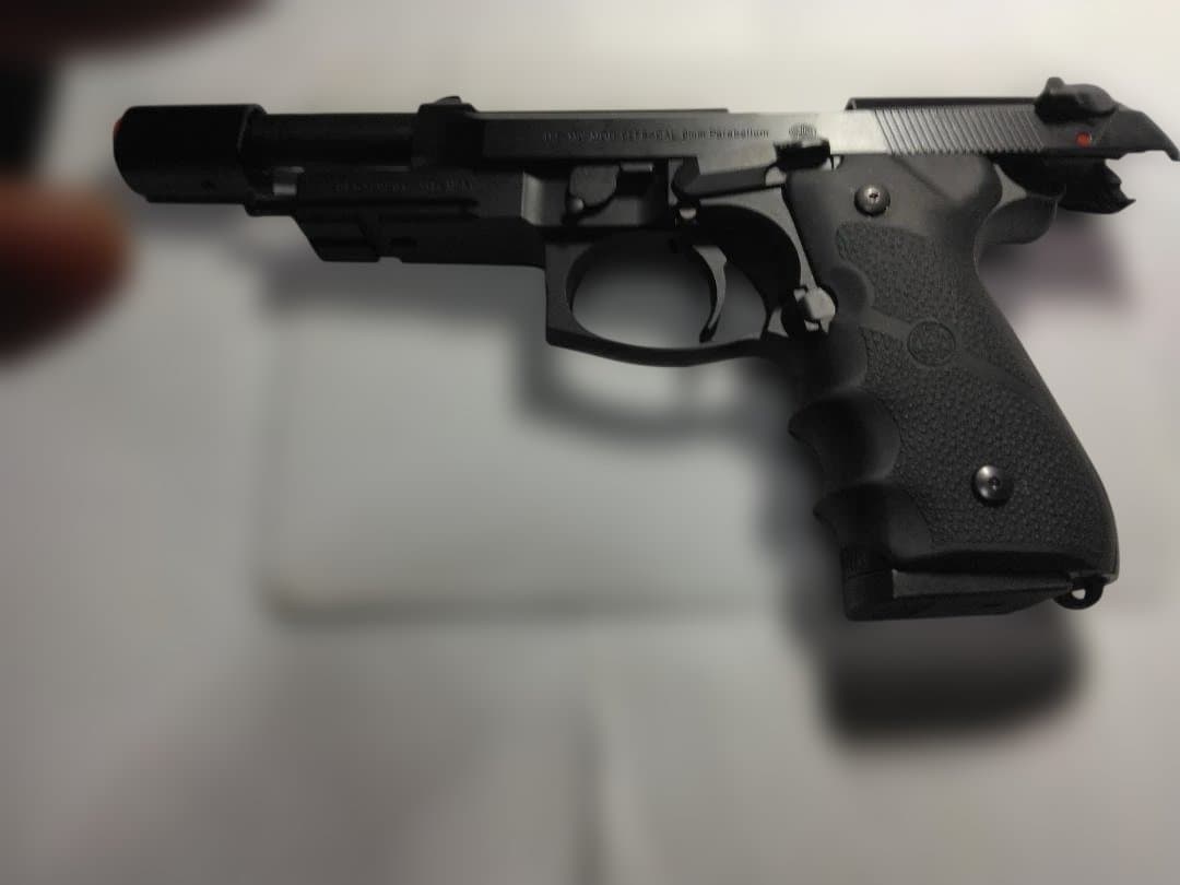 東京マルイガスガンM9A1コンセンペイターカスタム。