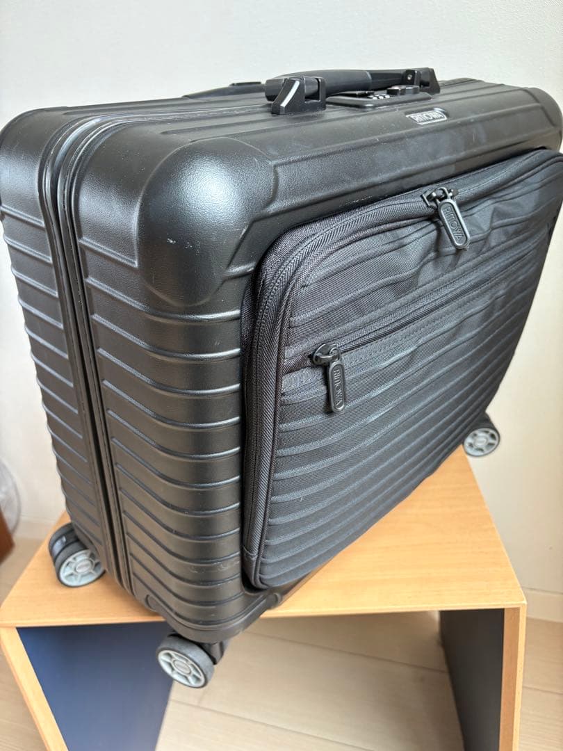 希少　リモワRIMOWAボレロBolero 4輪　キャリーケース　40L