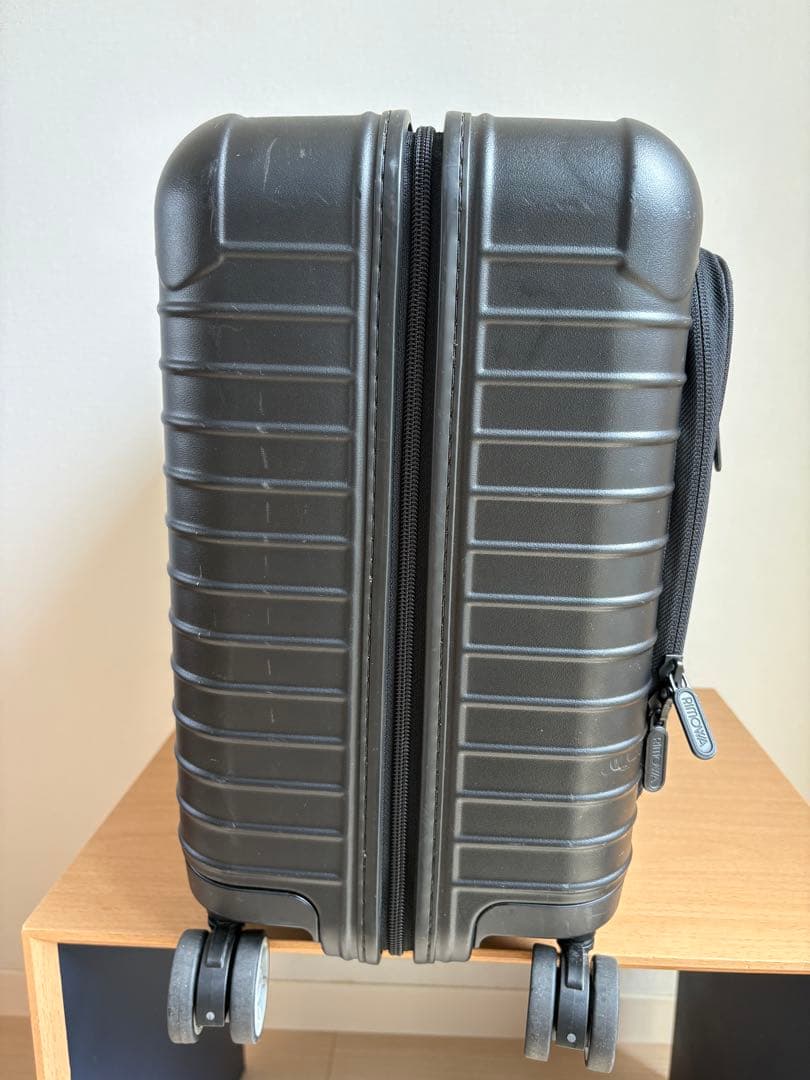 希少　リモワRIMOWAボレロBolero 4輪　キャリーケース　40L