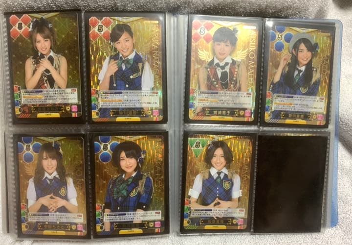 全203種コンプリート 元祖 公式 AKB48ワールド（リアル版）トレカ　ゲーム