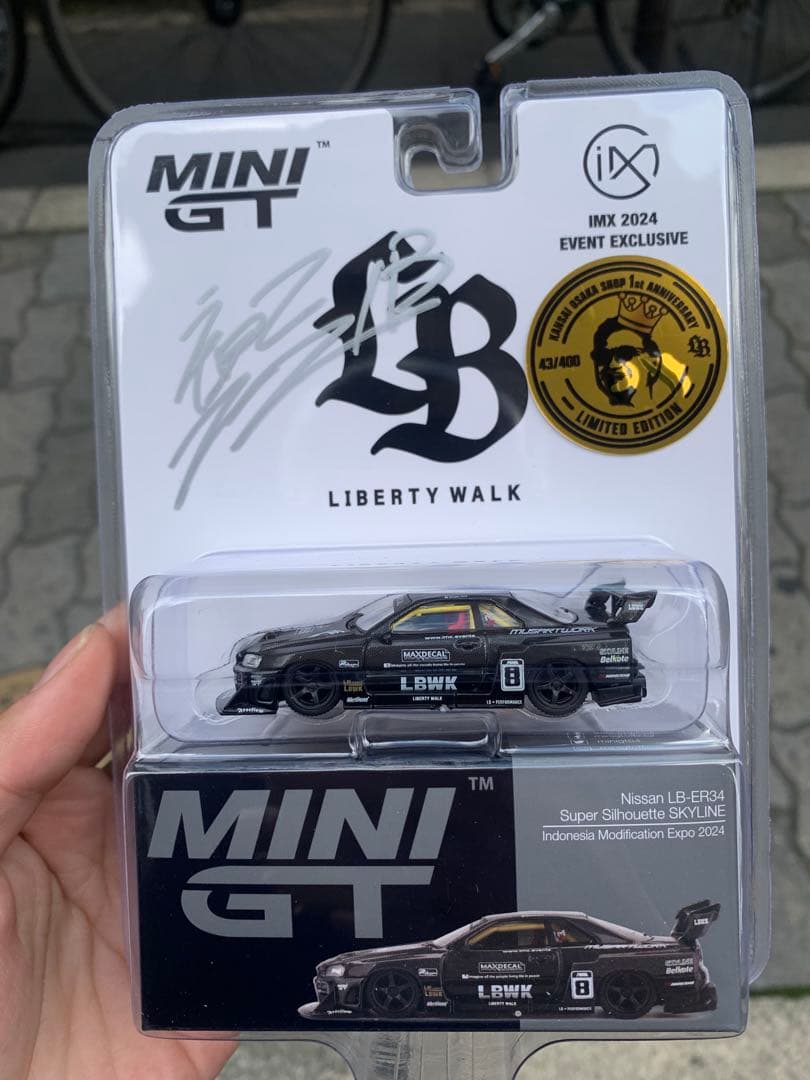 MINI GT Nissan LB-ER34 加藤会長直筆サイン入り1周年記念