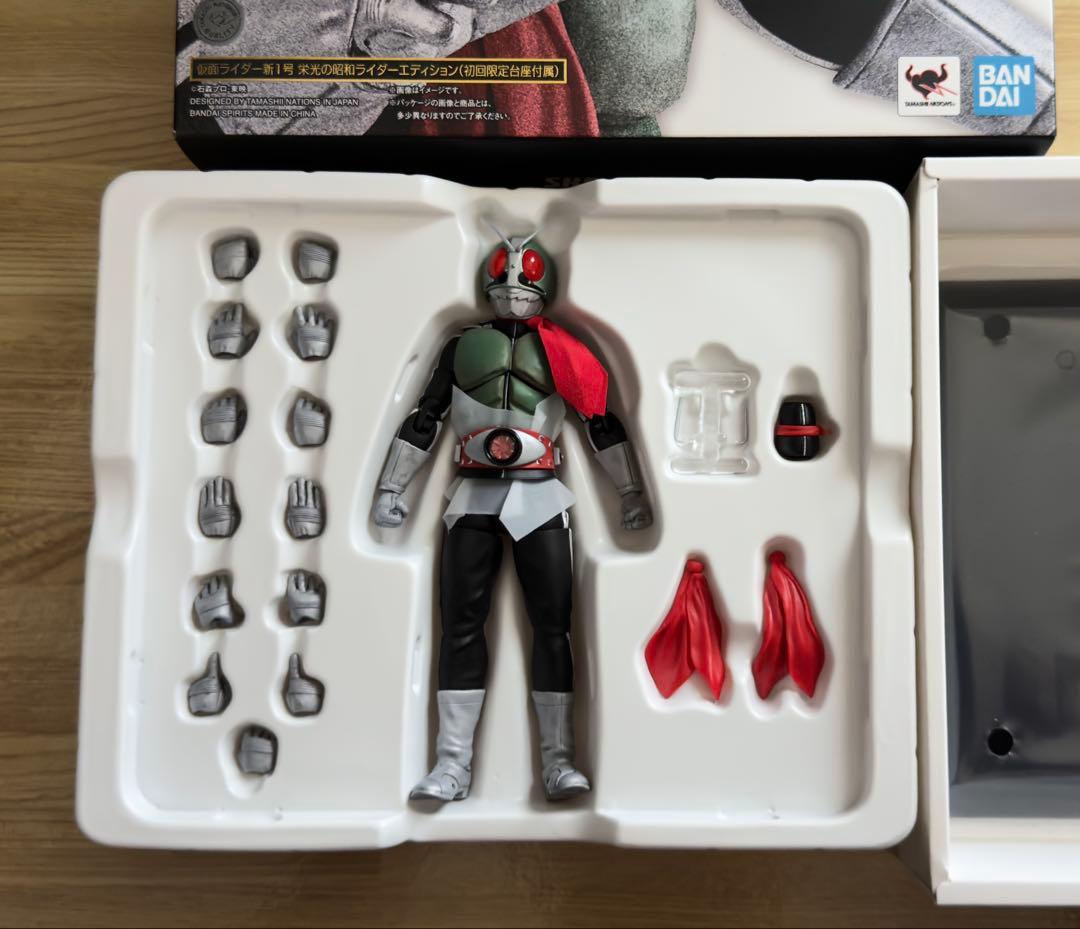 S.H.Figuarts 真骨彫製法 仮面ライダー 新1号 栄光の~エディション