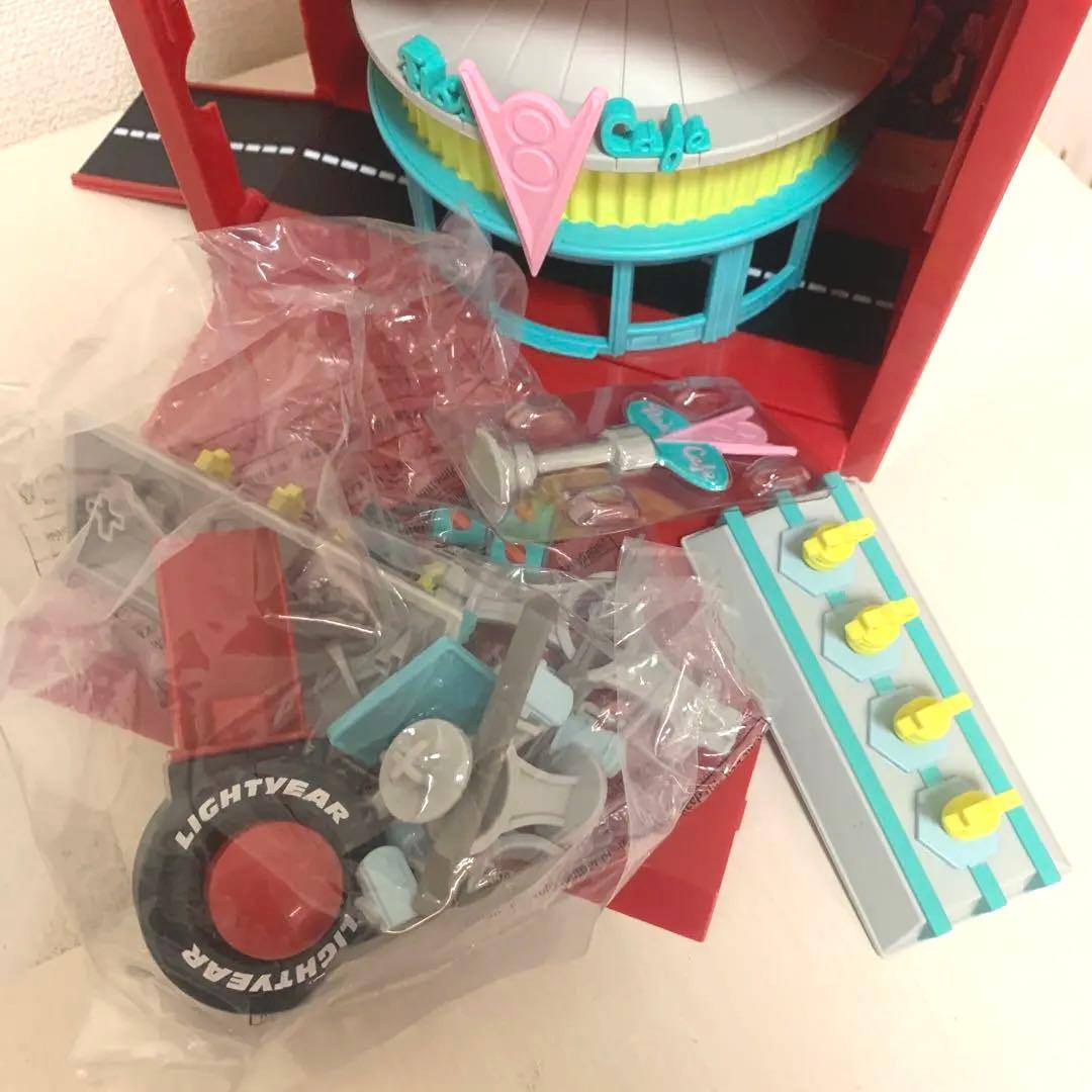 Pixar カーズ　ライトニングマックイーン レッド フロー V8カフェ セット
