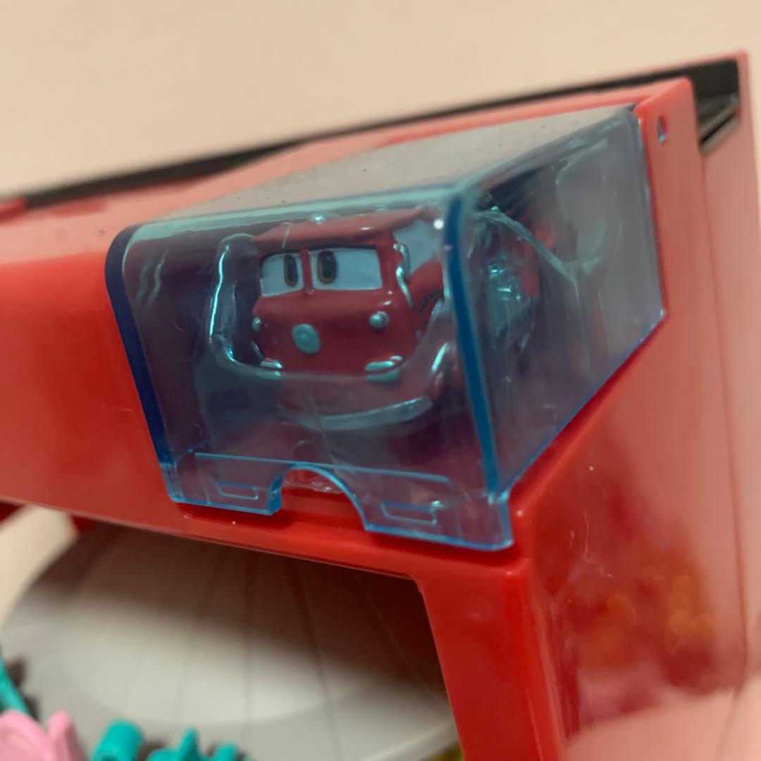 Pixar カーズ　ライトニングマックイーン レッド フロー V8カフェ セット