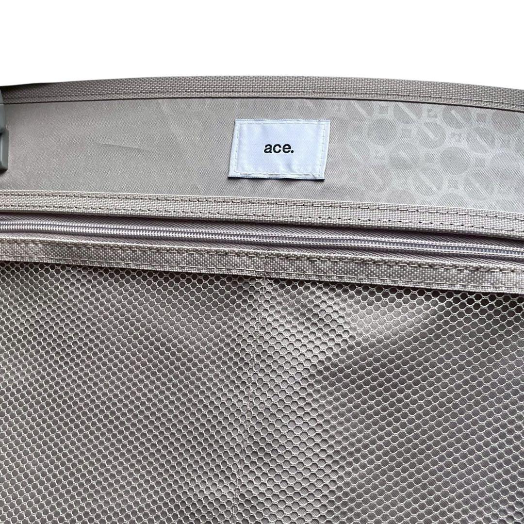 ACE エース TSAロック付 4輪キャリーケース 2泊3日可