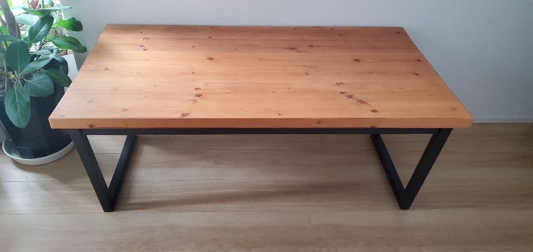 LOWYA　ローテーブル