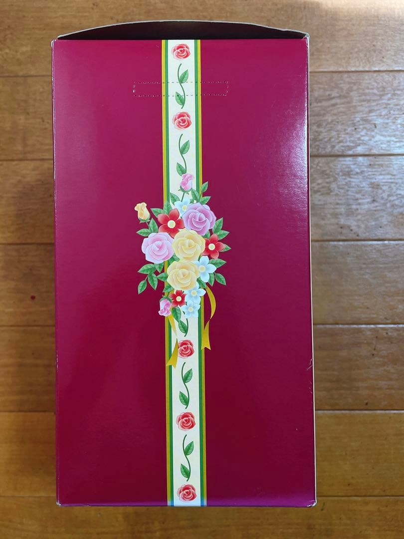 ハローキティ ぬいぐるみ ベルベット風ドレスドール レトロ版プロポーズドール