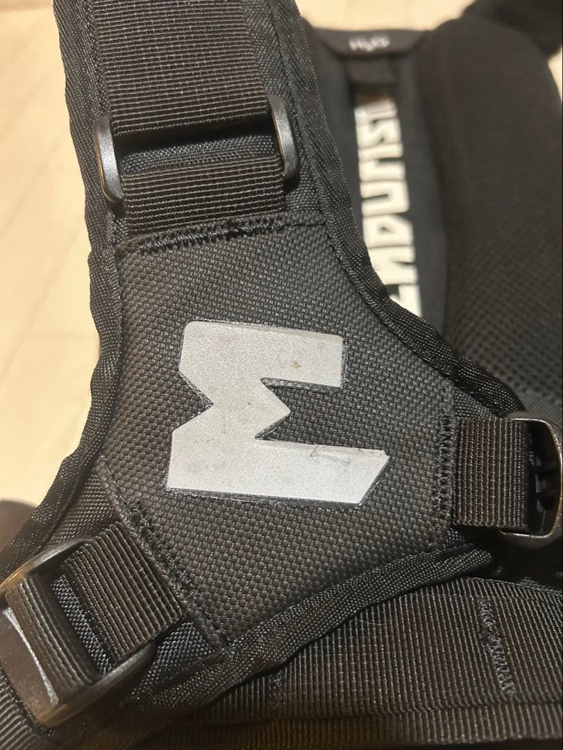 ENDURISTAN ハリケーンバックパック 15L