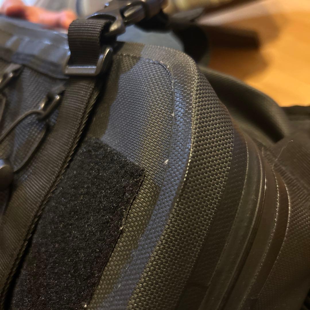 ENDURISTAN ハリケーンバックパック 15L