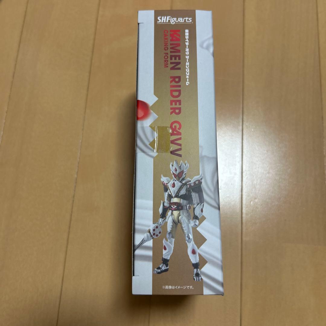 い*※様 S.H.Figuarts 仮面ライダーガヴ ケーキングフォーム