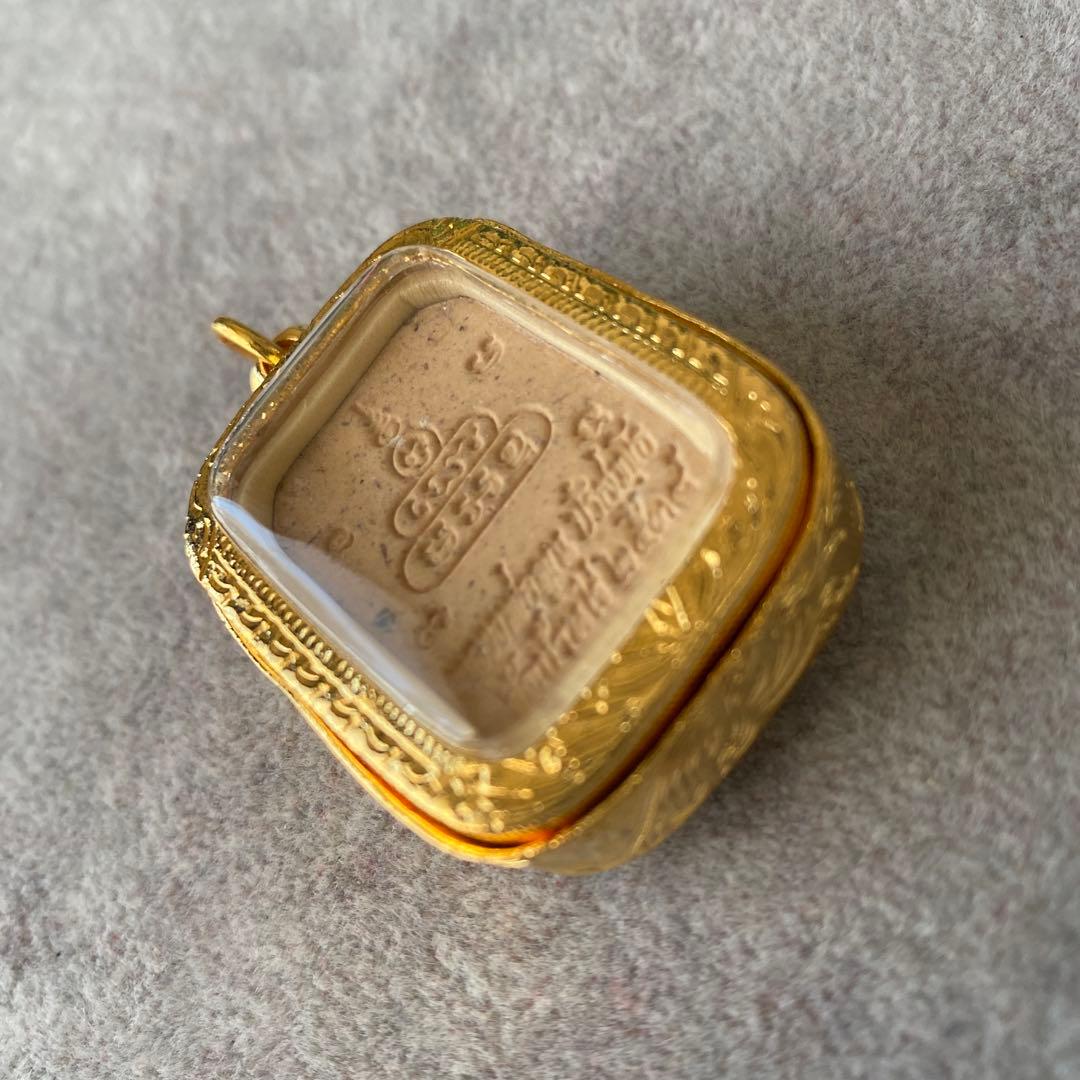 プラクルアン LPクーン師 黄金の豚 超レア品 金運 ビジネス運 人縁 御守り