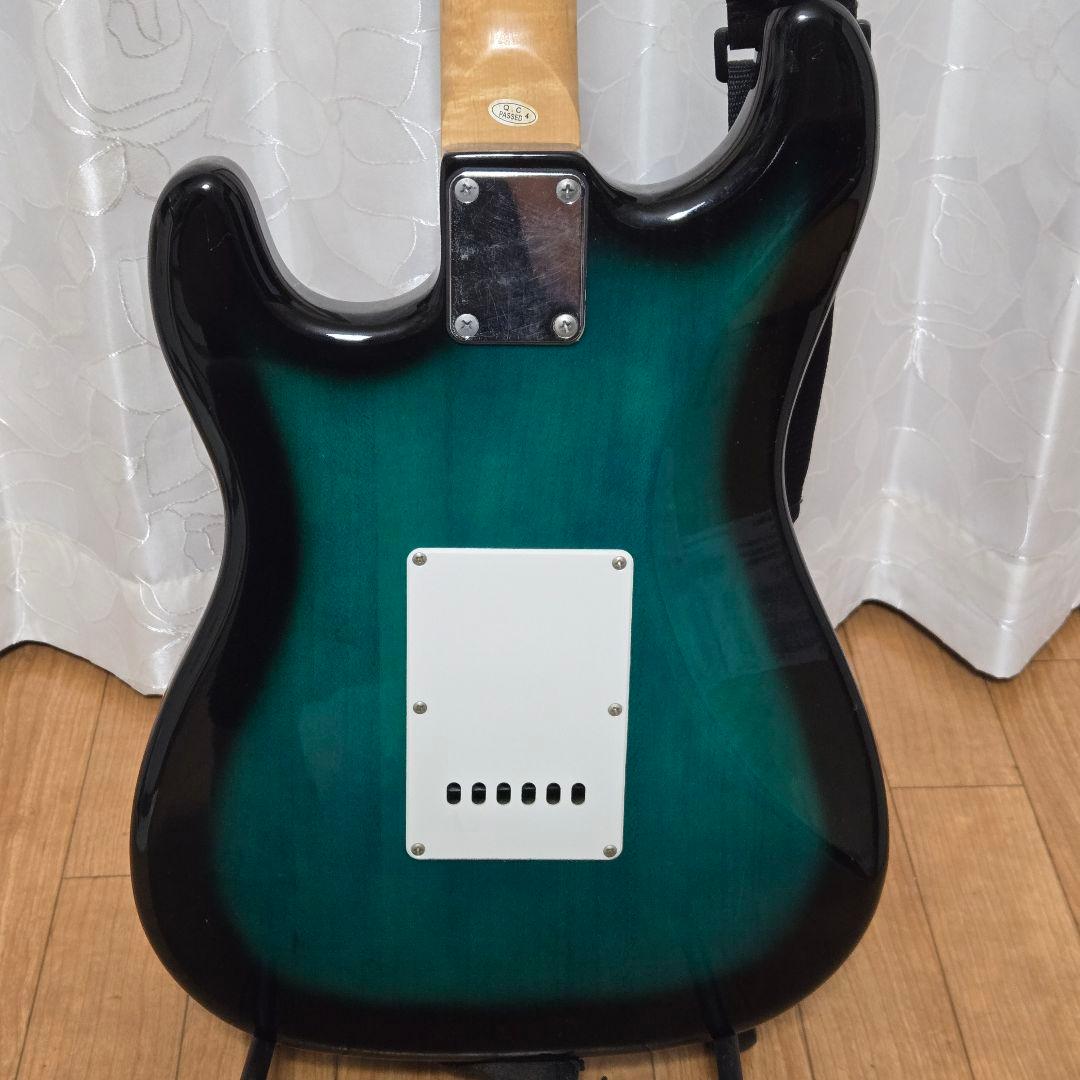 SELDER ST−16 ストラトキャスター エレキギター