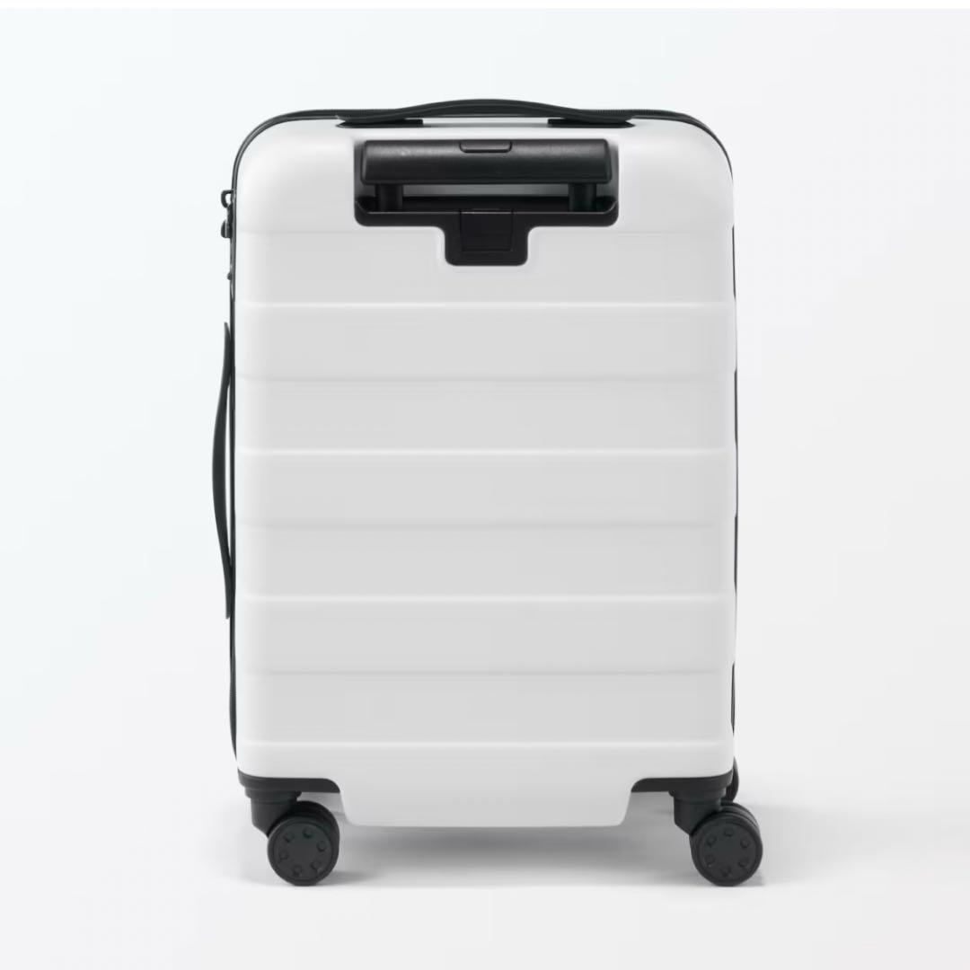 無印良品　バーを自由に調節できるハードキャリーケース　36L ホワイト