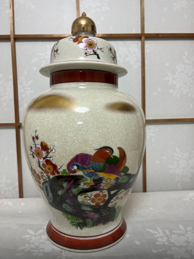 希少品　薩摩焼 壺 沈香壺 花瓶 金彩 芸術品 壺 花瓶 蓋付き高さ410mm