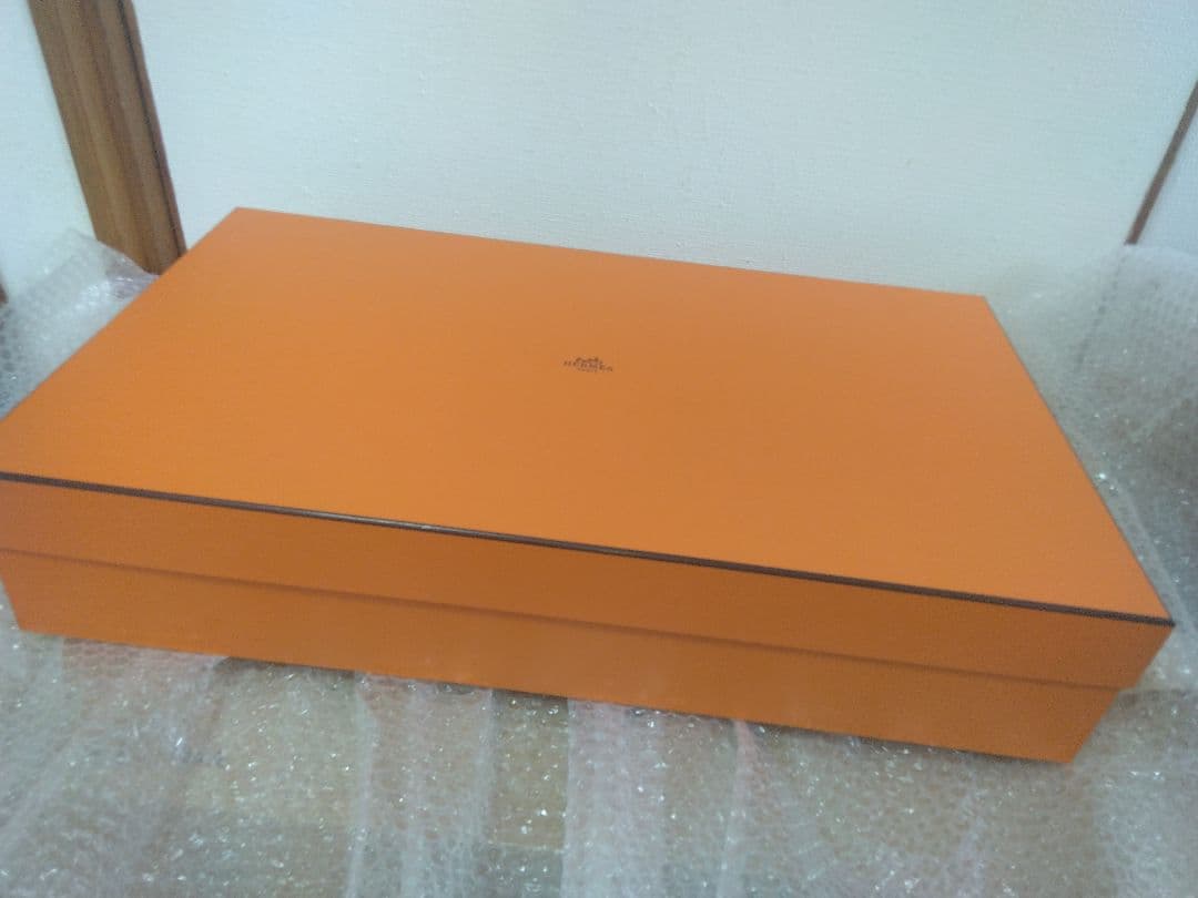 エルメス　箱のみ　大型です