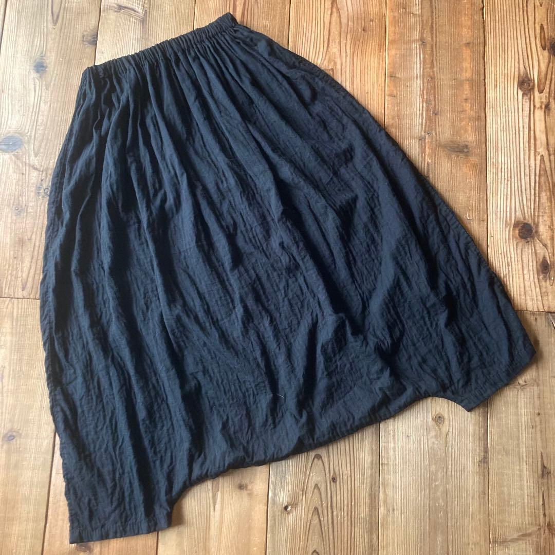 ゆったりシルエット ダブルガーゼ スカ—ト風 サルエルパンツ ブラック