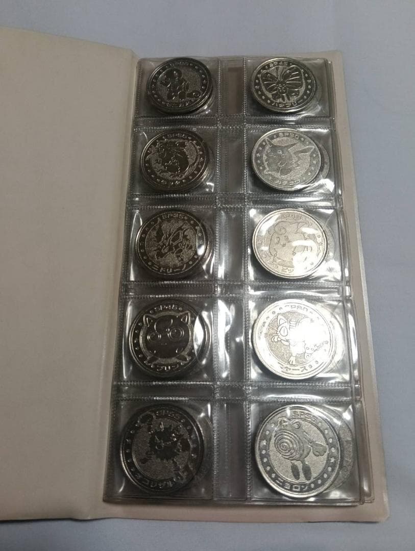 ポケモン メタル　フォルダ　40枚　明治　meiji オレンジ30