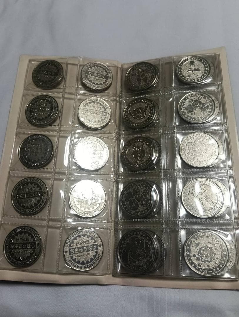 ポケモン メタル　フォルダ　40枚　明治　meiji オレンジ30