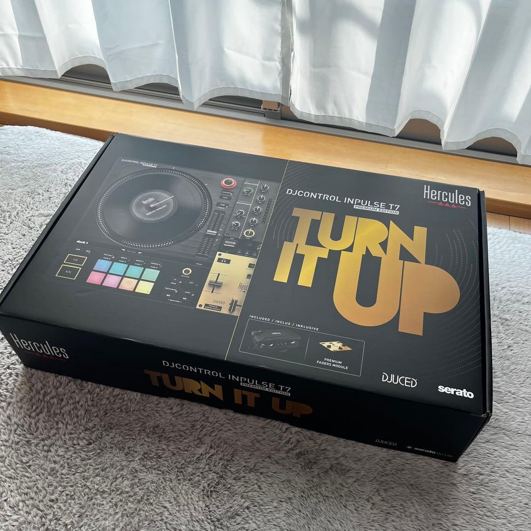 Hercules DJControl Inpulse T7バッグのみ