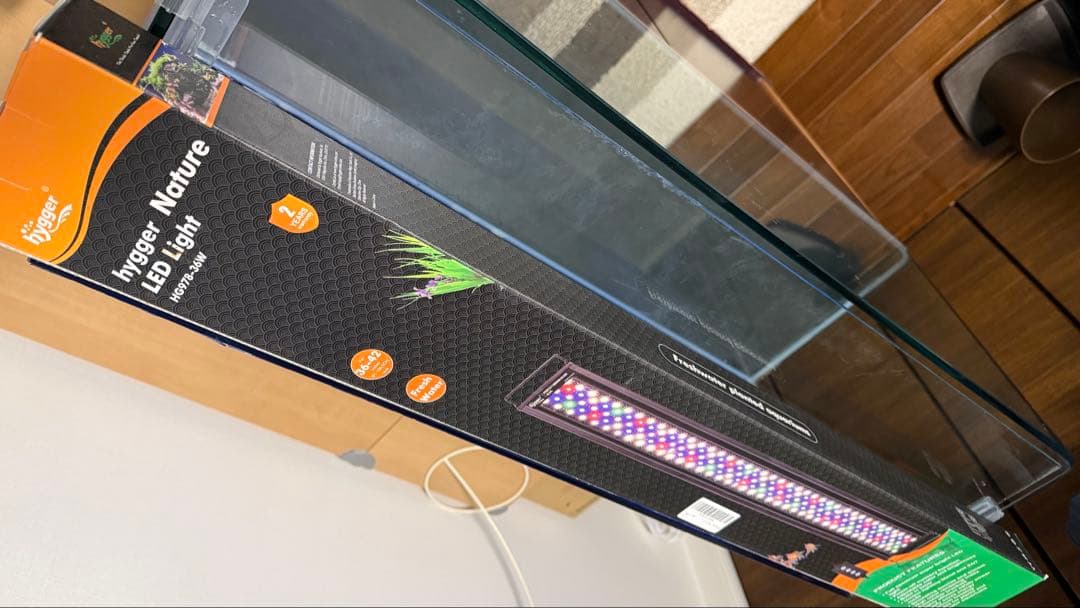 【BBWさま専用】【取りに来ていただける方】90cmスリム水槽＆水槽台&ライト＋