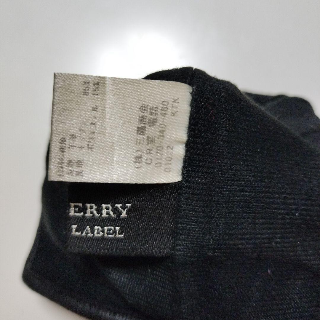 BURBERRYBLACKLABEL　黒 レザー 手袋　グローブ　キルティング