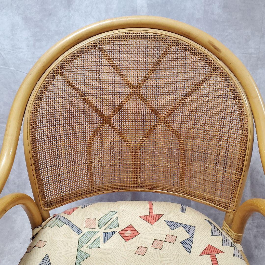 回転式座椅子籐椅子・クッション付き2脚セット　花柄　昭和レトロ　ヴィンテージ　籐