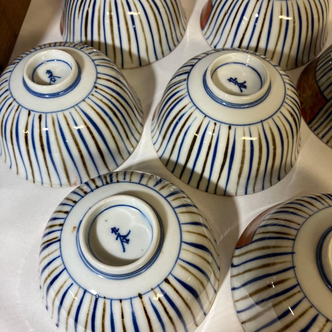 九谷焼骨董蓋付き茶碗７客「赤地金彩麦わら手」