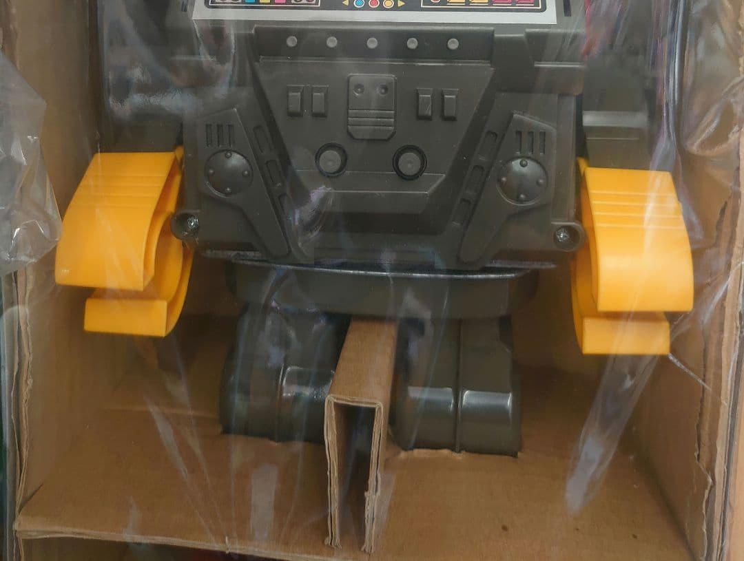 ホリカワ  コスミックファイターロボット。